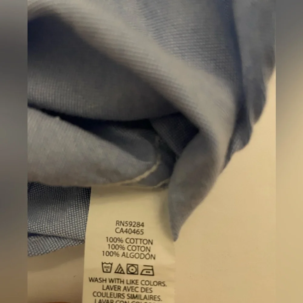 ☀️The Children’s Place Boy’s Large L(10/12) Button Up shirt Blue